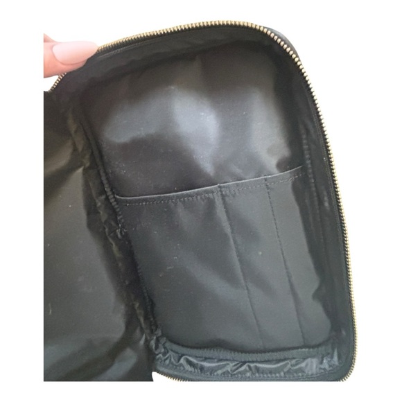 Kate Spade Chelsea Black Travel Makeup Bag - Picture 11 of 12
